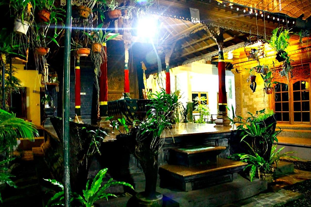 Nakula Guest House Кута Екстериор снимка